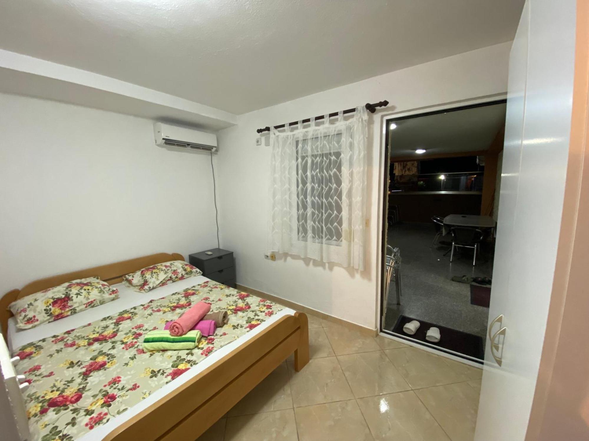 Apartments Zalli Ulcinj Ngoại thất bức ảnh