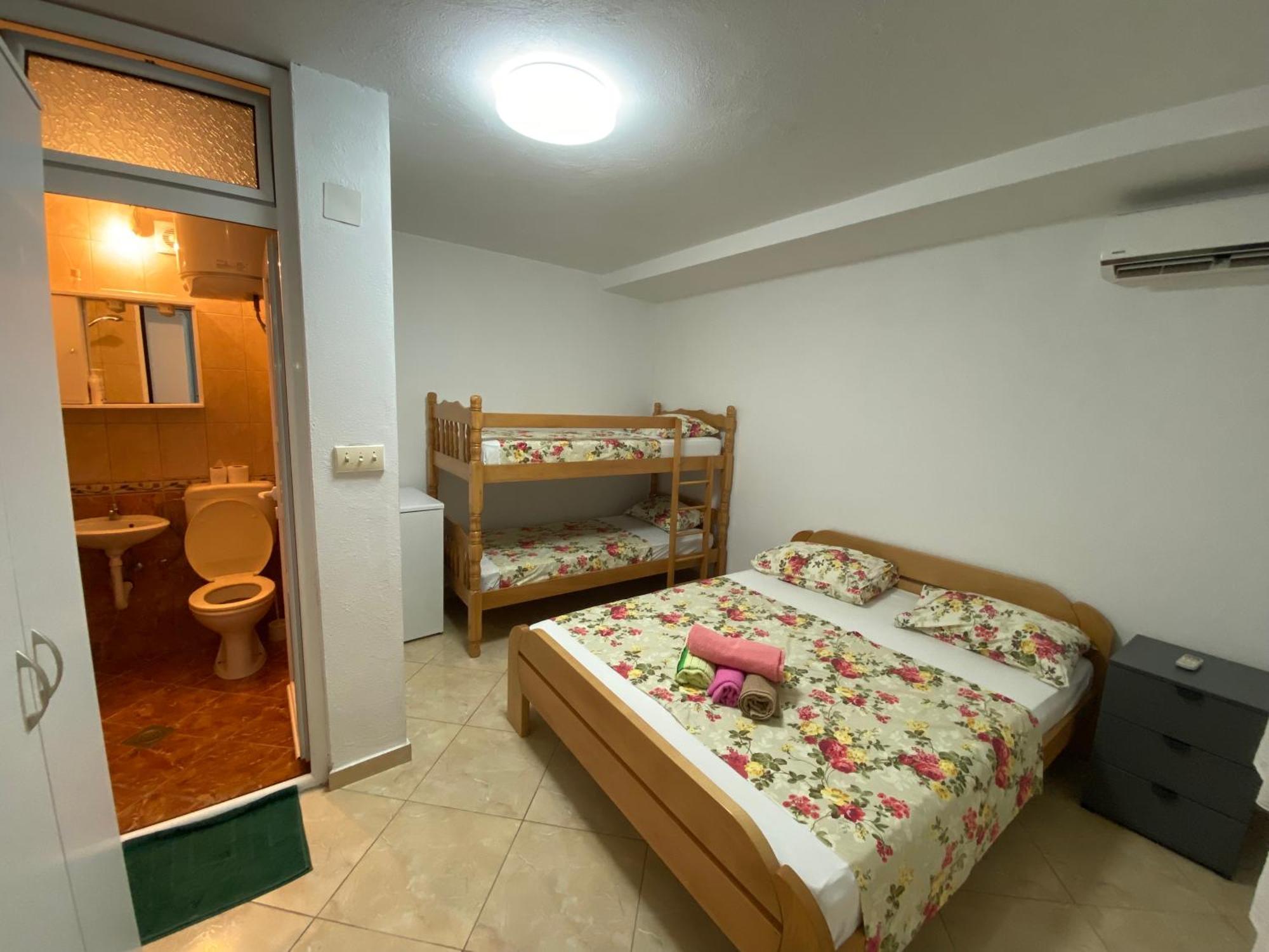 Apartments Zalli Ulcinj Ngoại thất bức ảnh