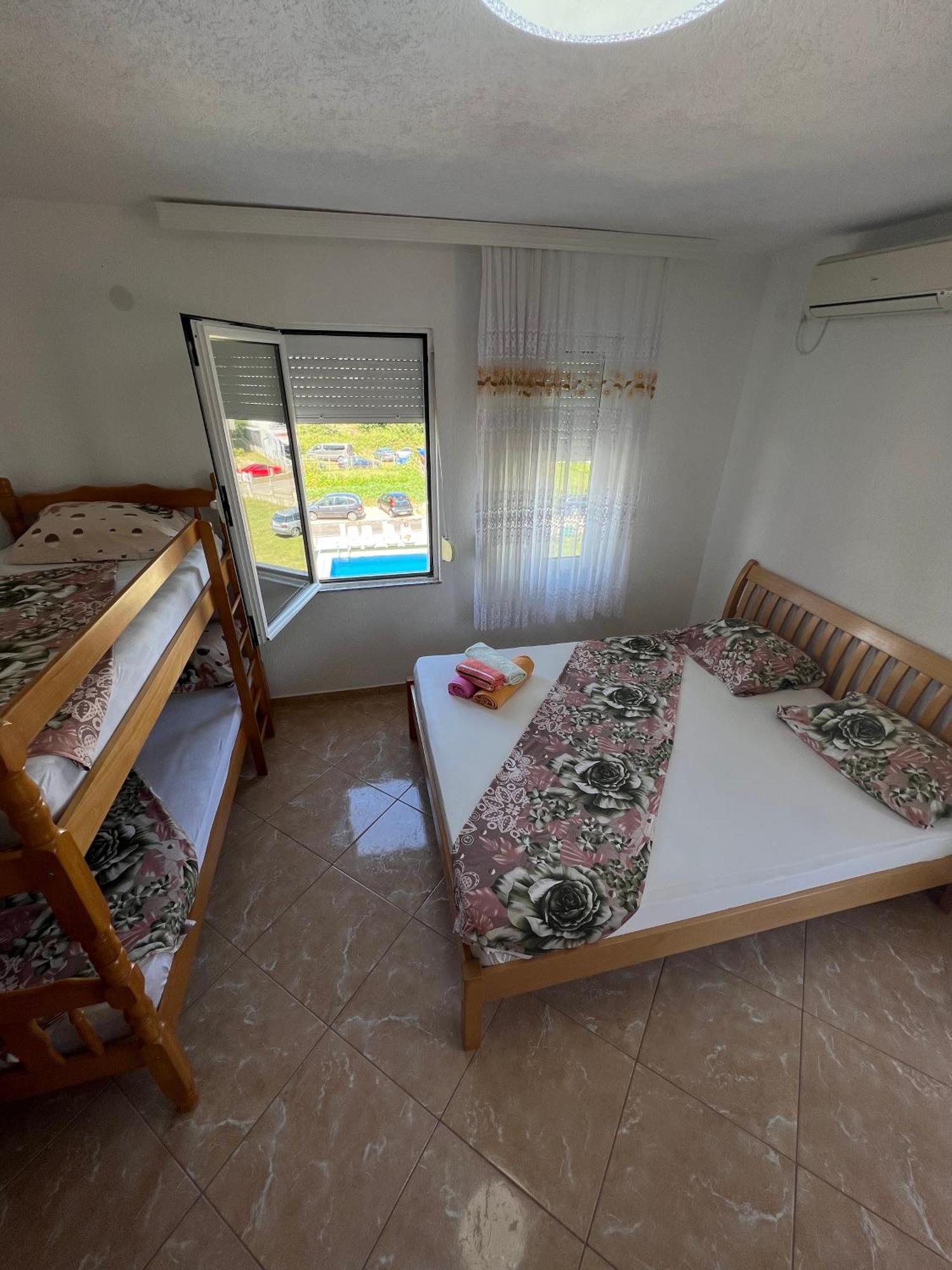 Apartments Zalli Ulcinj Ngoại thất bức ảnh
