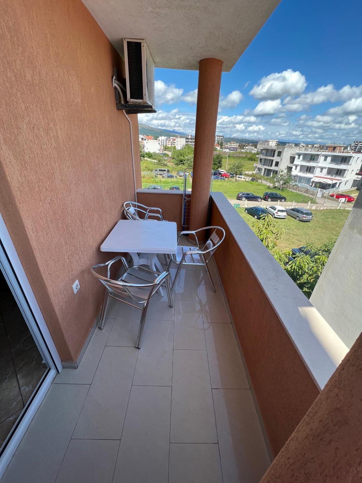 Apartments Zalli Ulcinj Ngoại thất bức ảnh