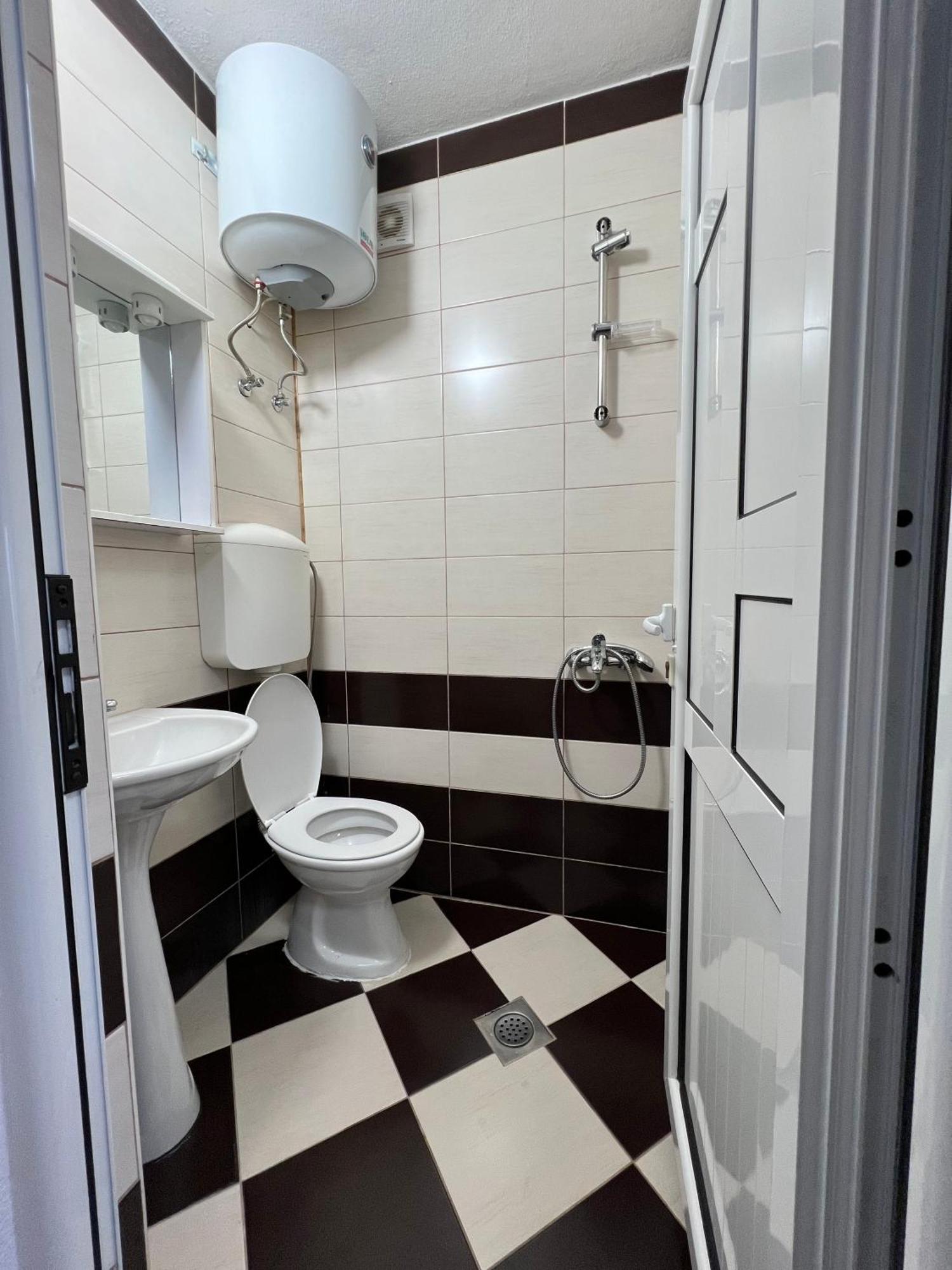 Apartments Zalli Ulcinj Ngoại thất bức ảnh