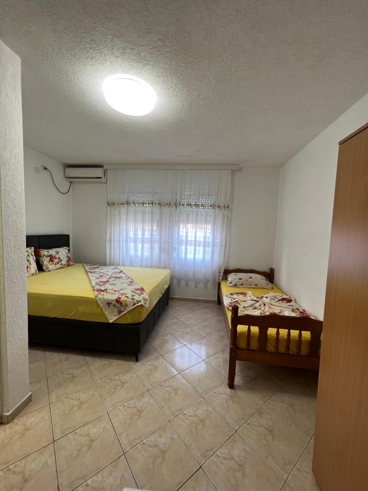 Apartments Zalli Ulcinj Ngoại thất bức ảnh