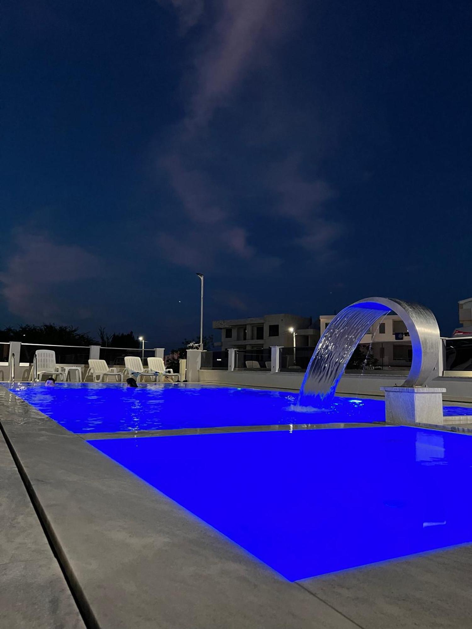 Apartments Zalli Ulcinj Ngoại thất bức ảnh