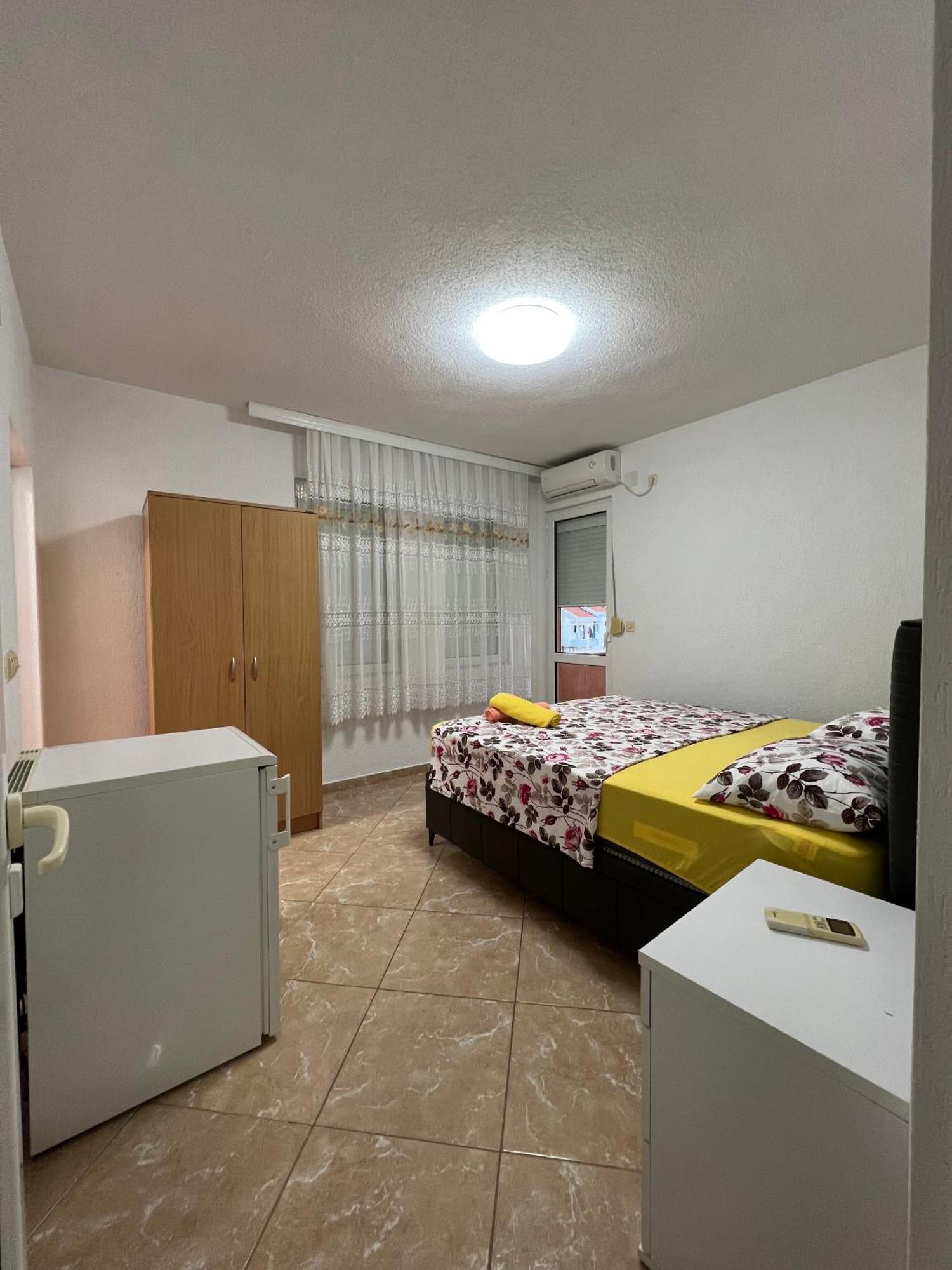 Apartments Zalli Ulcinj Ngoại thất bức ảnh
